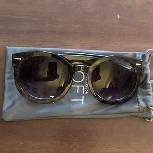 Ann Taylor Loft Large Round Sunglasses